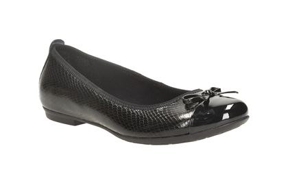 Clarks girls best sale school shoes sale